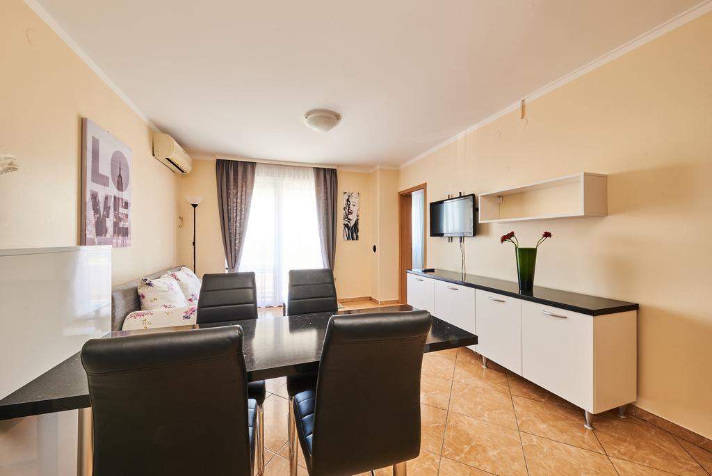 Apartment Vita Moela Umag Exterior foto